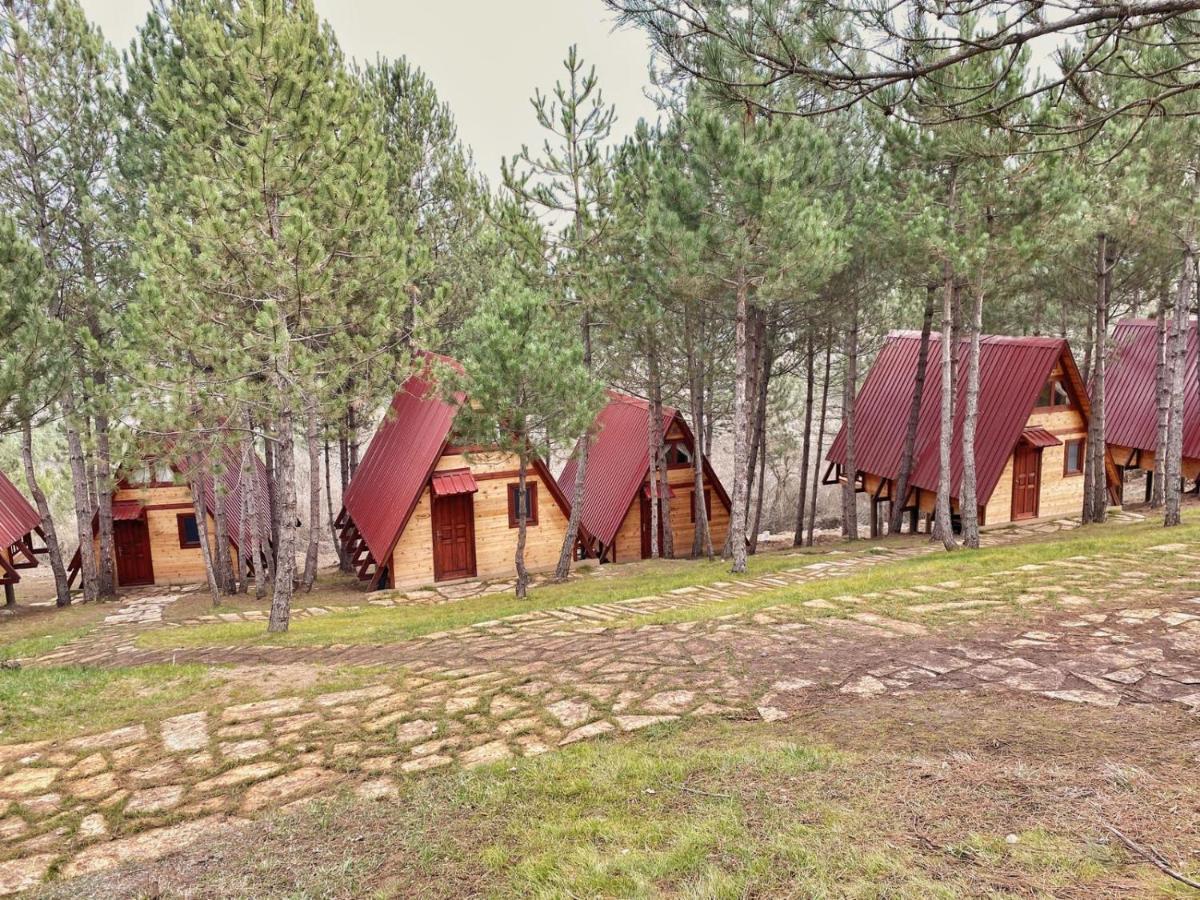 Fikri Atalay Konagi Bungalov Evleri Mengen Exterior photo